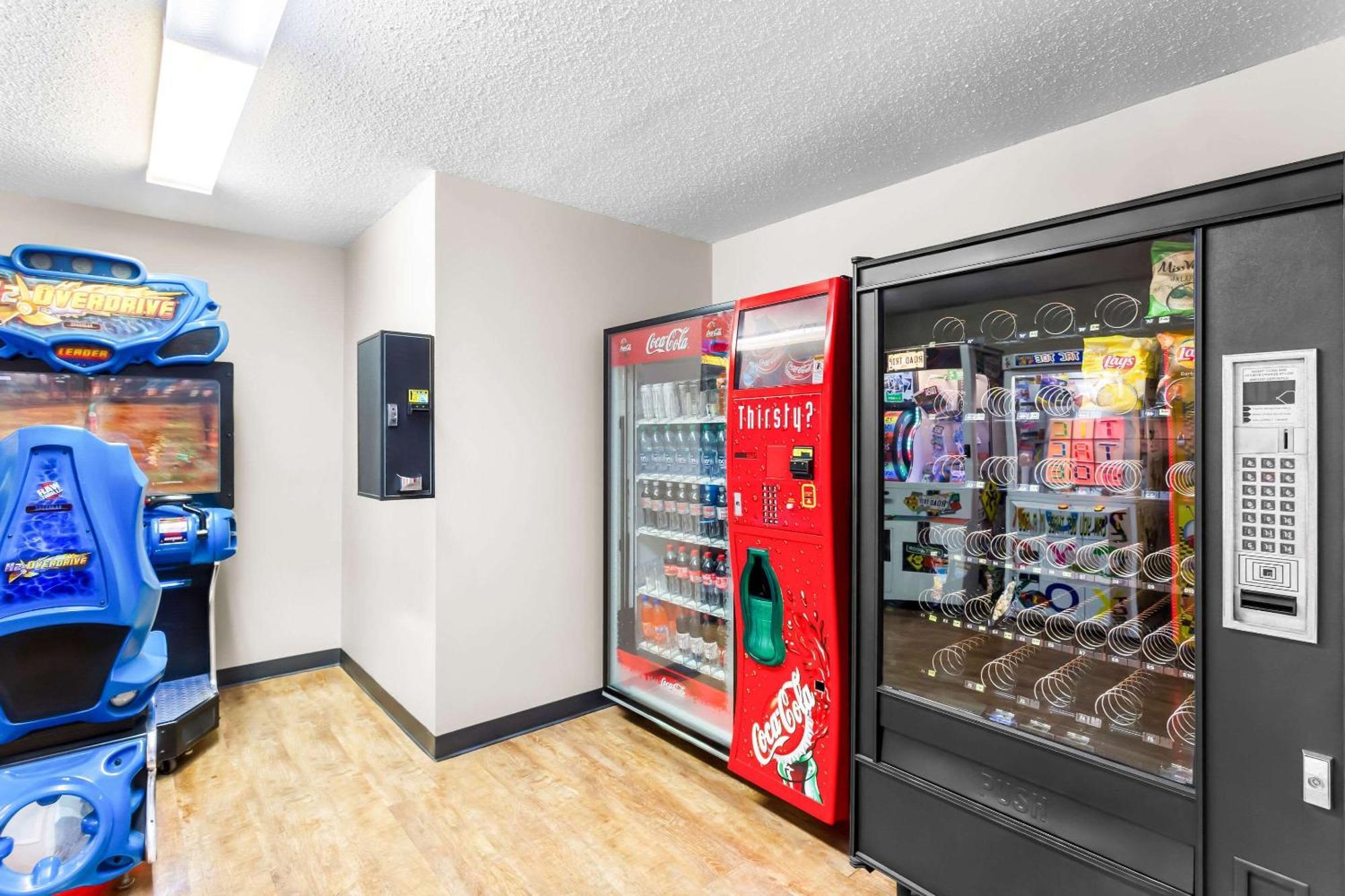 Quality Inn & Suites Gorham Εξωτερικό φωτογραφία