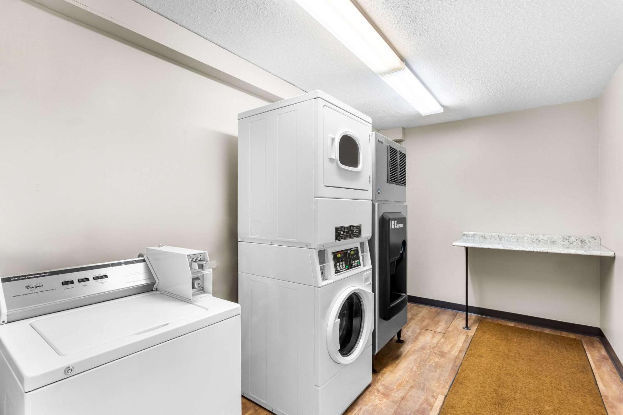 Quality Inn & Suites Gorham Εξωτερικό φωτογραφία