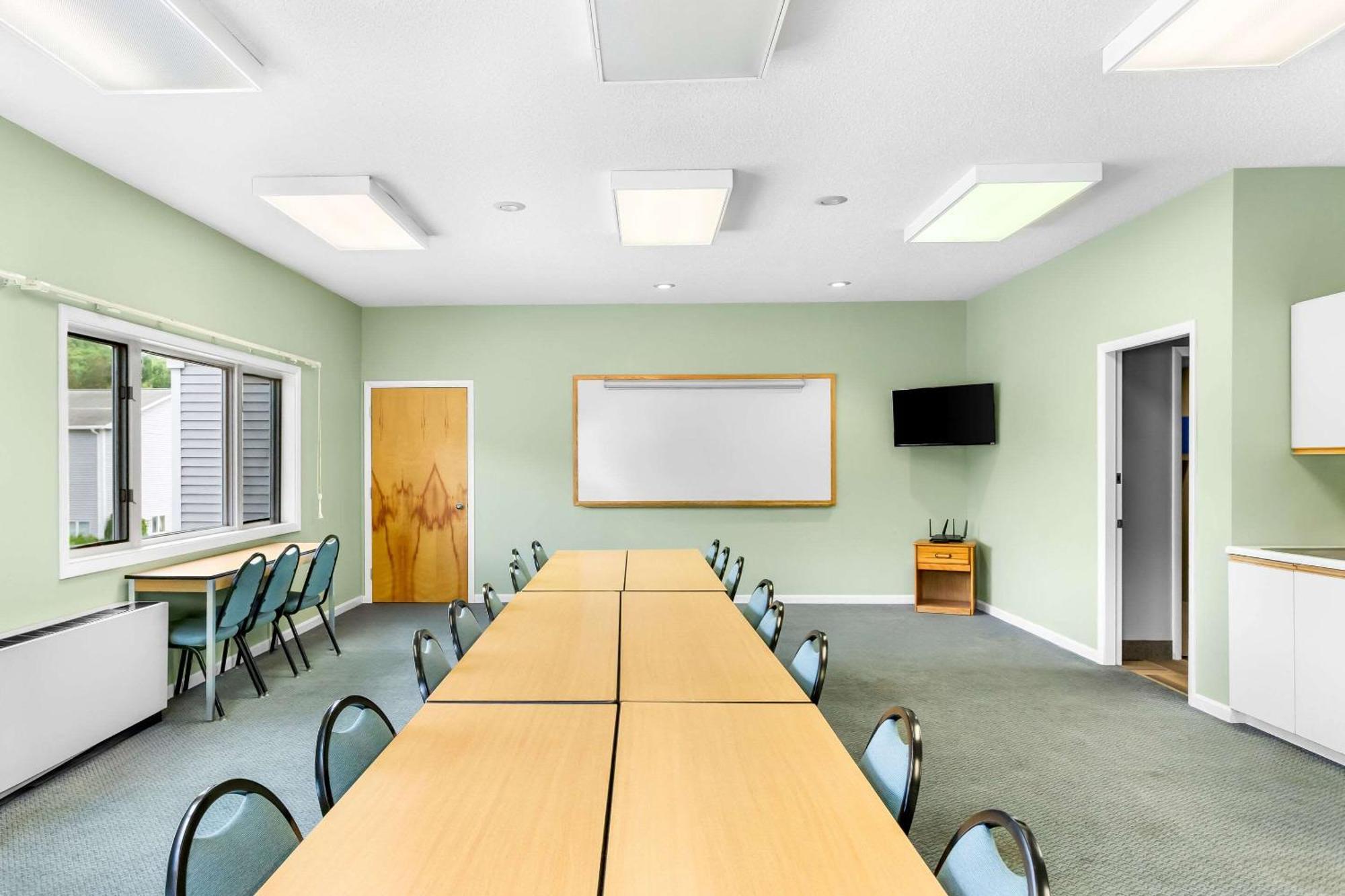 Quality Inn & Suites Gorham Εξωτερικό φωτογραφία