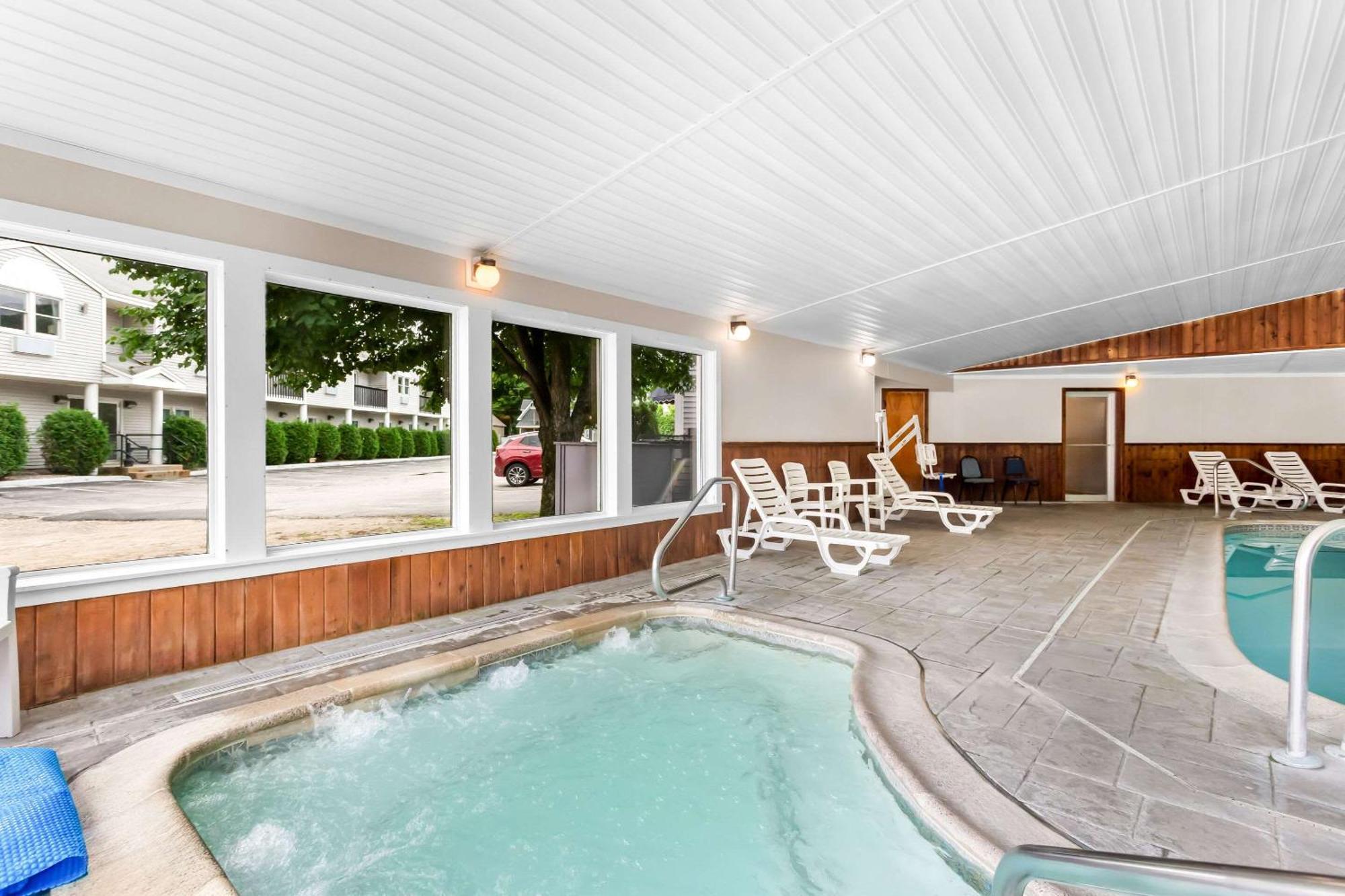 Quality Inn & Suites Gorham Εξωτερικό φωτογραφία