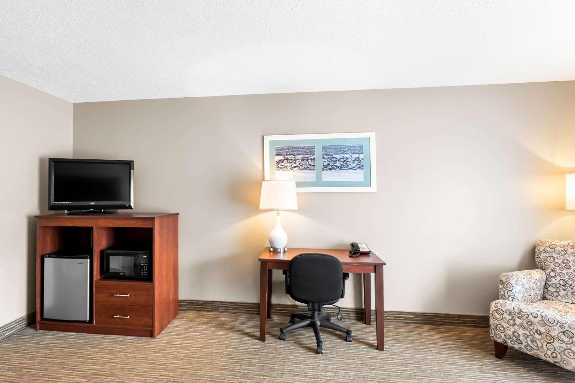 Quality Inn & Suites Gorham Εξωτερικό φωτογραφία